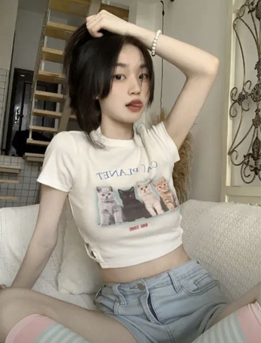 Белый кроп топ на лето