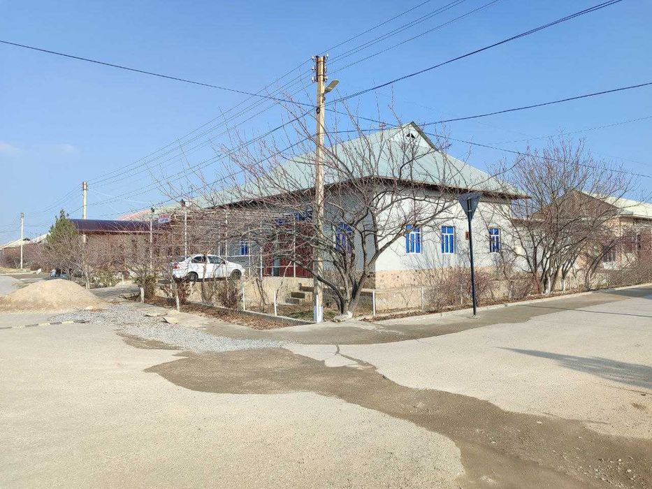 Hovli sotiladi 6 so'tix