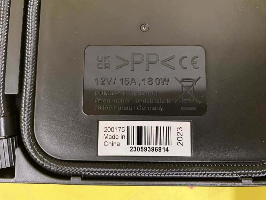 Compresor auto umflat roti original Hyundai Kia 12V 180W 15A OEM