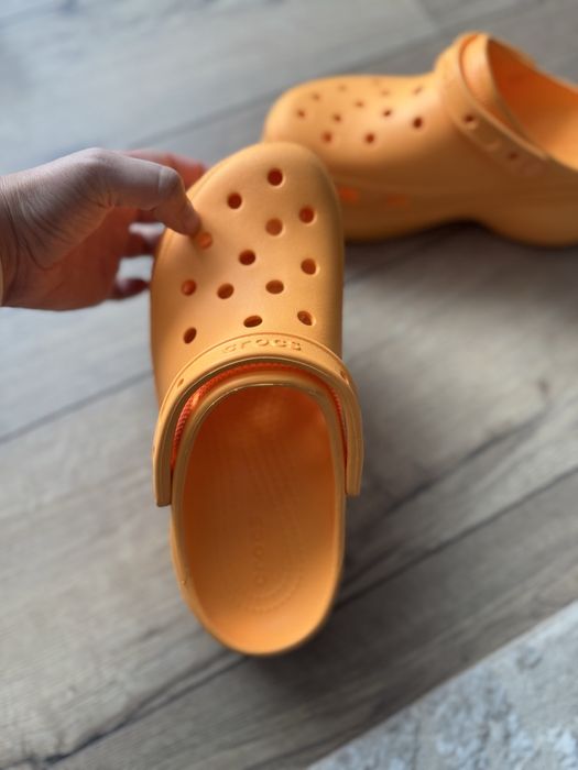 Crocs iconic comfort