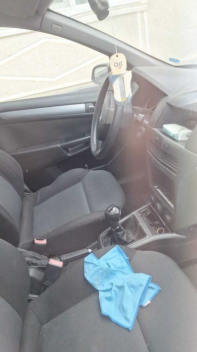 Opel Astra hatchback 1.3 tdci