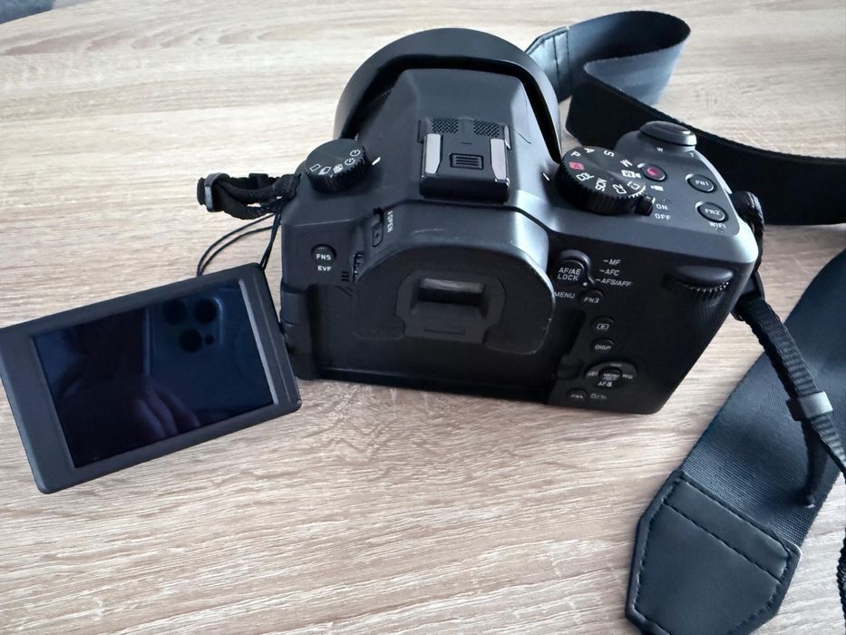 Camera foto DSLR Leica V-Lux (Typ 114)