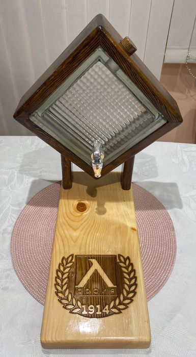 Диспенсър за алкохол с възможност за гравиране на изображение и текст