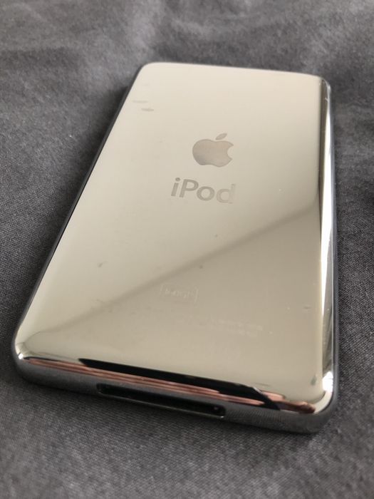 Ipod clasic 30 gb. Functional