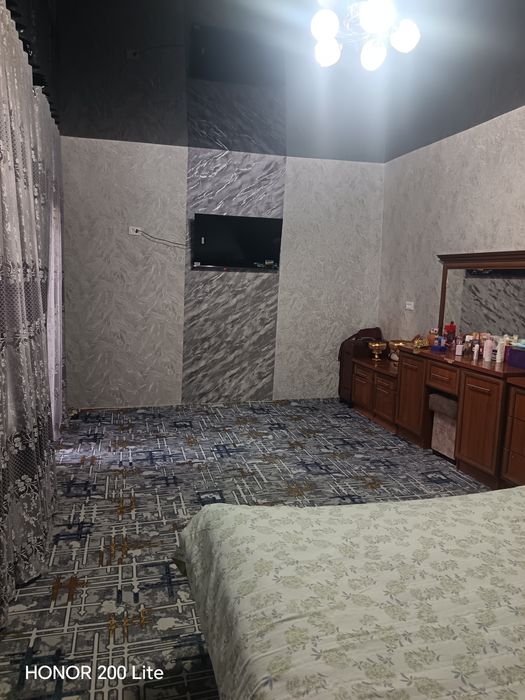 Ховли сотилади, Вокзал Хамза кучаси, хамма шароити бор 700 миллион сум