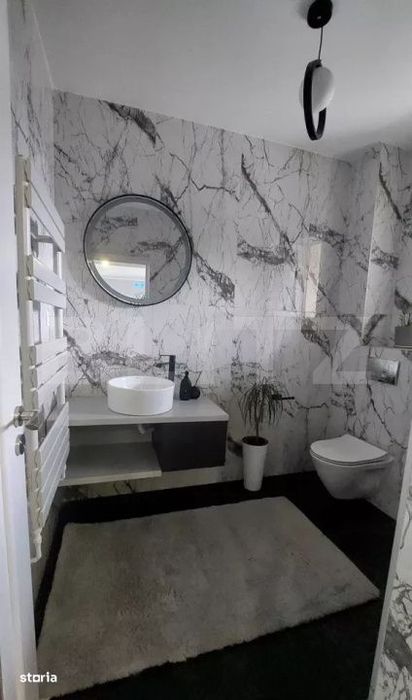 Casa de vanzare, 220 mp, zona Corunca