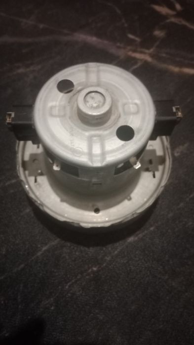 Двигатель для пылесоса