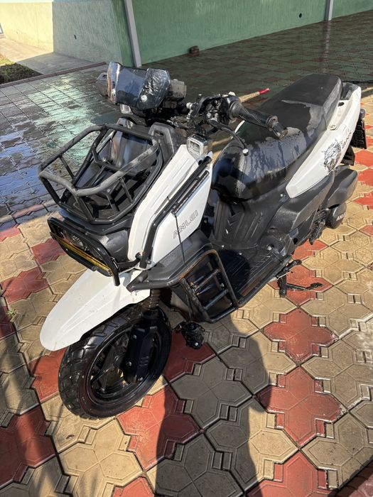 Мопед танк продам