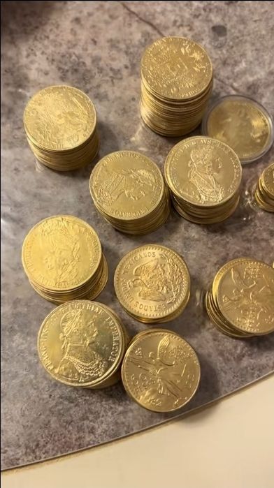 Vand monede placate cu aur de 24k Frank Iosif 4 ducat 1915