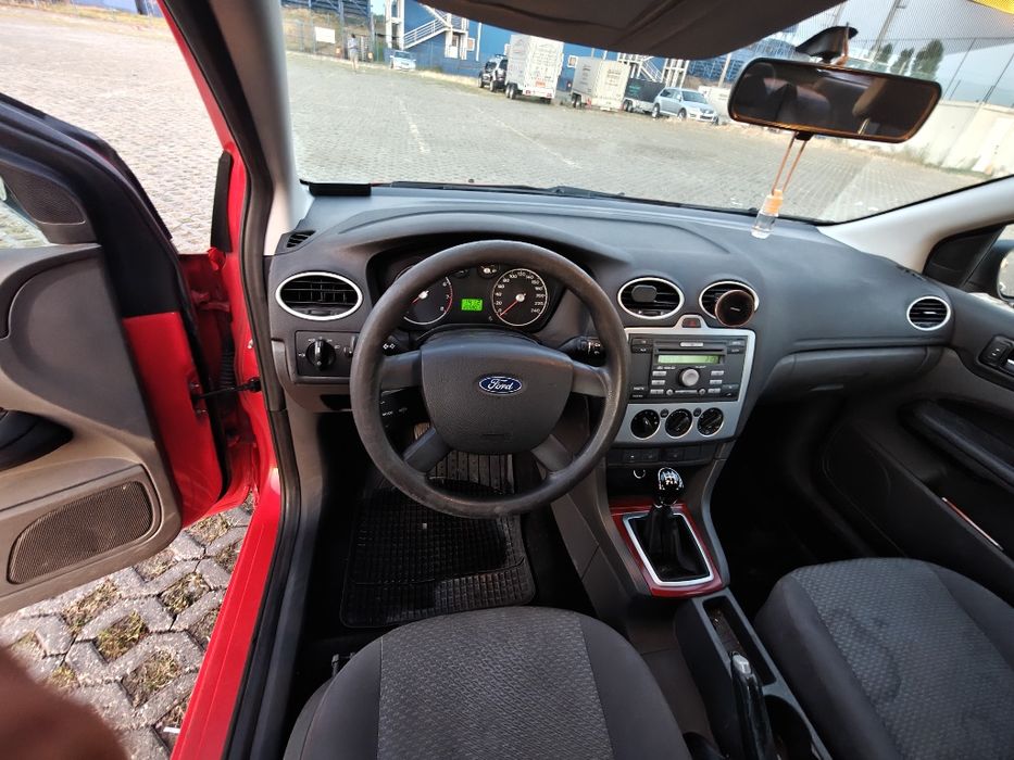 Ford Ficus Mk2 2005 1.6 aspirat