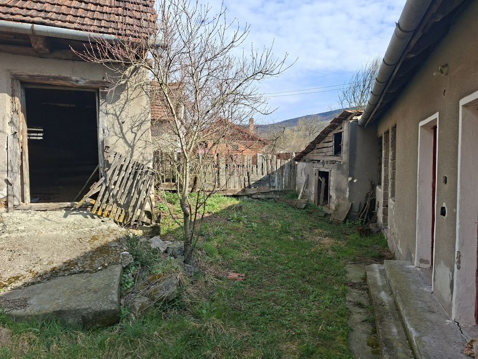 Proprietate Sat Stancesti comuna Dobra