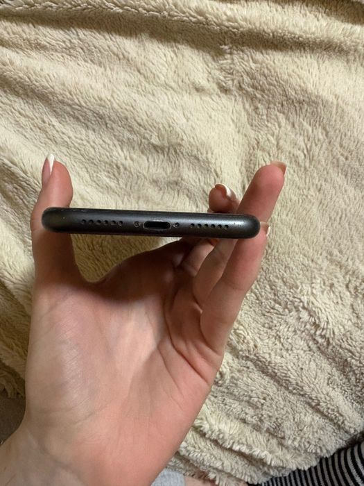 Iphone 11, 64GB използван
