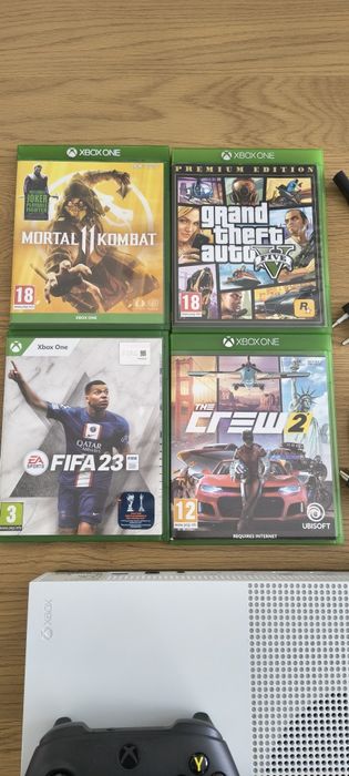 Xbox ONE S / 1TB
