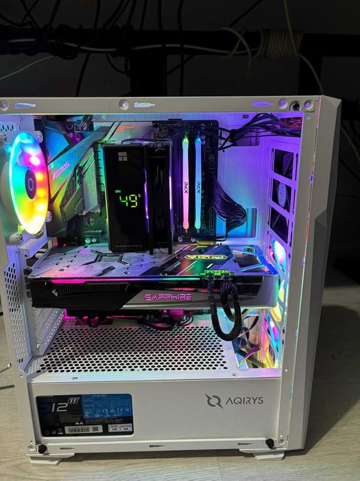 Unitate Gaming RX 5700 XT NITRO+