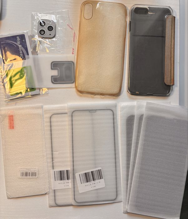 Huse și folii IPhone 14, 13, 11, X, 8, 5