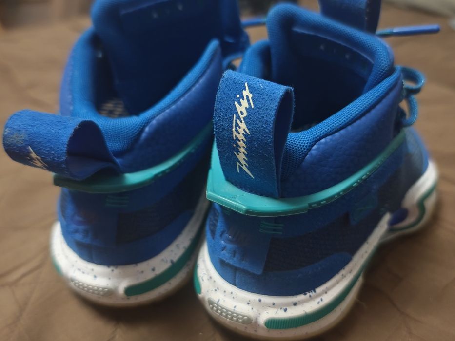 Vând Nike Air Jordan Luka Doncic mărimea 36,5