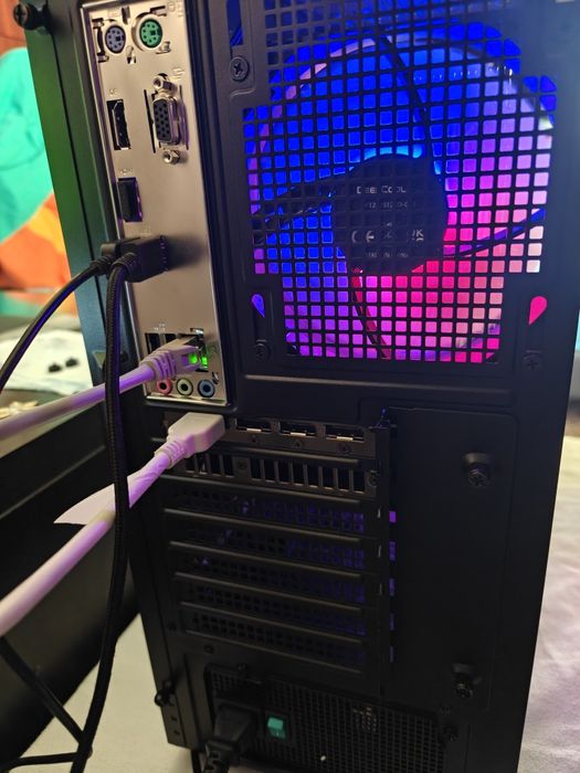 PC / Sistem Gaming Serioux componente Asus, I5 14600k, RTX 5070 Asus Dual, garanție emag