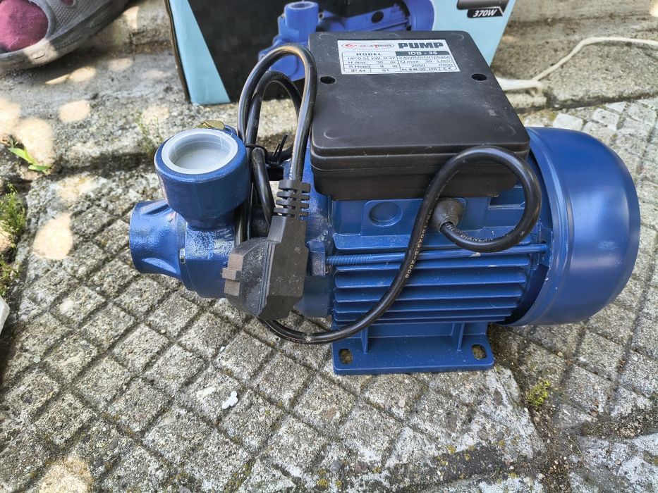 Нова помпа за вода 370w