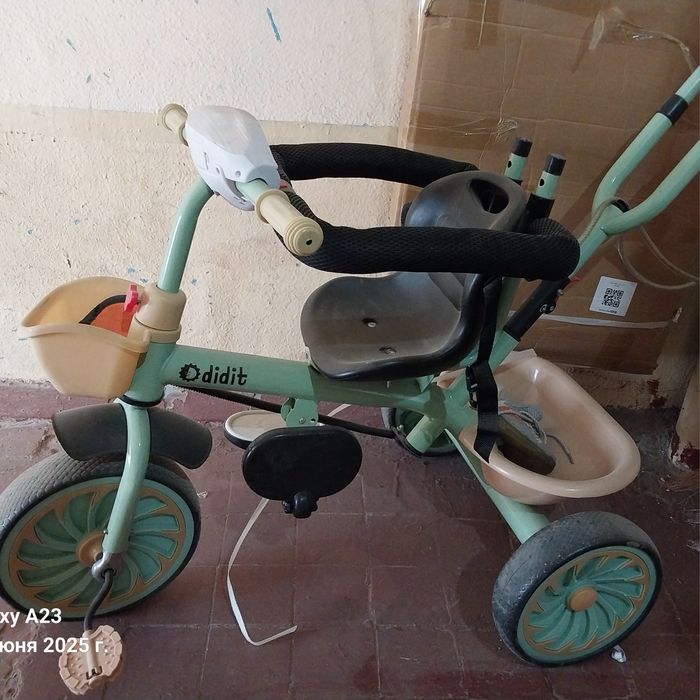 Детский велосипед.