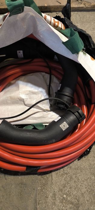 Зарядна станция за електрически автомобил