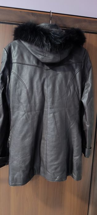 Дамска кожена шуба
