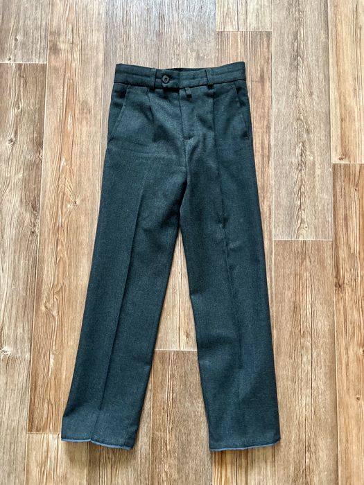 Продам школьные брюки, рубашки, жилеты, галстуки 1-7 класс