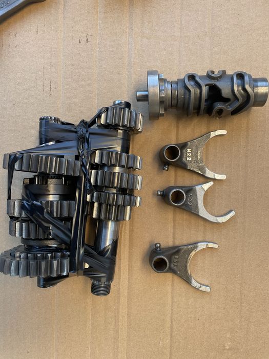 Suzuki RMZ 250 2008 части