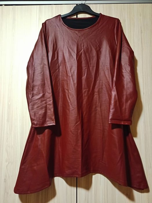 Туника от еко кожа нова Хл размер