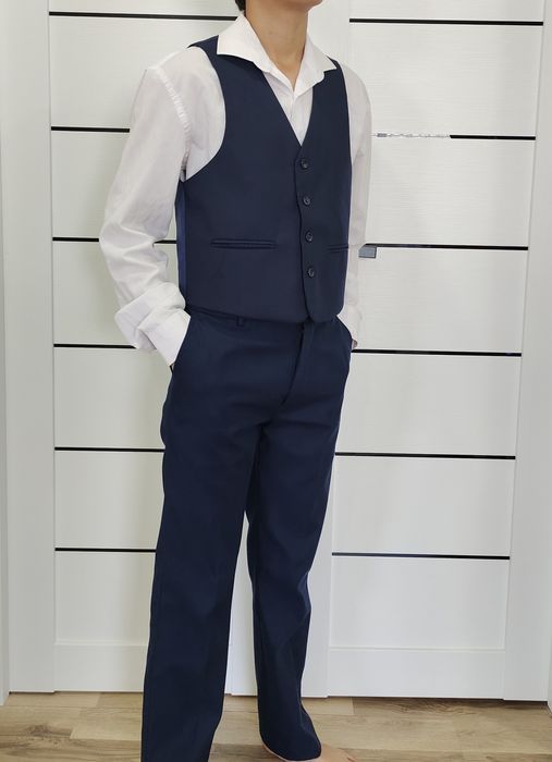 Школьная форма тройка