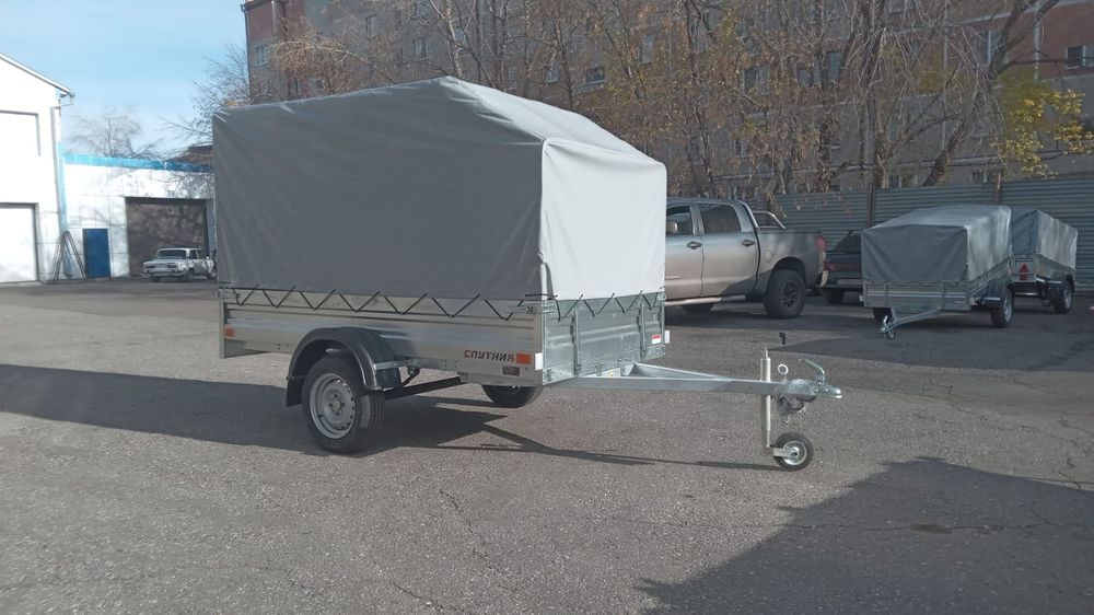 Автоприцеп с тентом