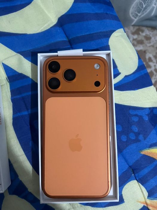 Продам 2 хорошие смартфоны