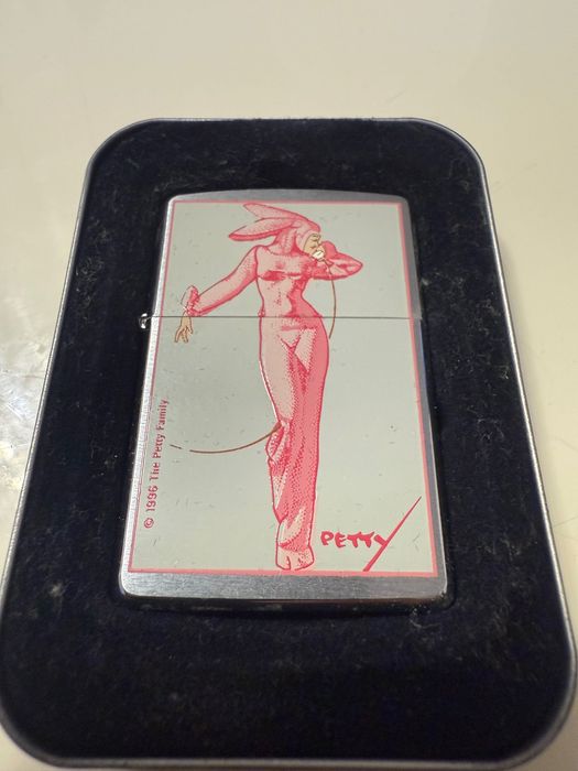 Колекционерски запалки ZIPPO