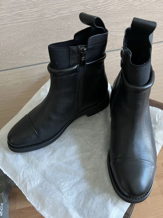 Полусапожки продам
