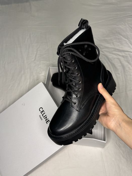 Сапогы от Celine