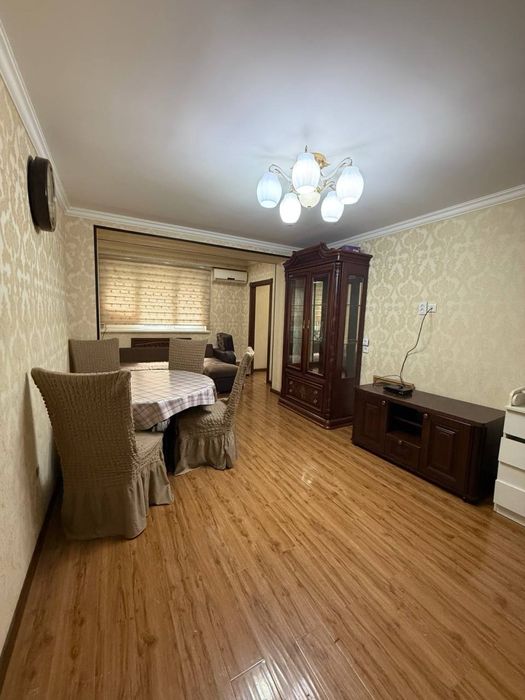 Продажа. Чиланщар-2.  2/2/4. Кирпичный. Лоджия 2х6