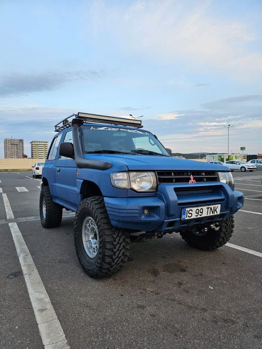 Mitsubishi Pajero MK2 2.5