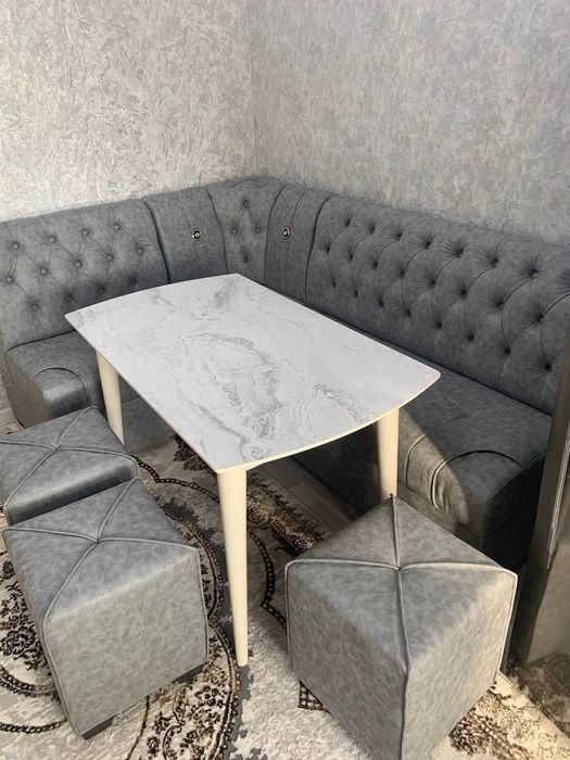 Мягкий  кухонный мебель уголок