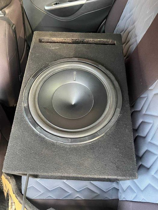 Продам сабвуфер Hertz ES 300.5 12"