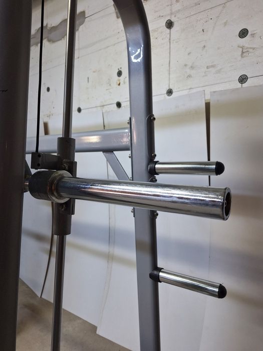 Smith machine-multifunctional culisant