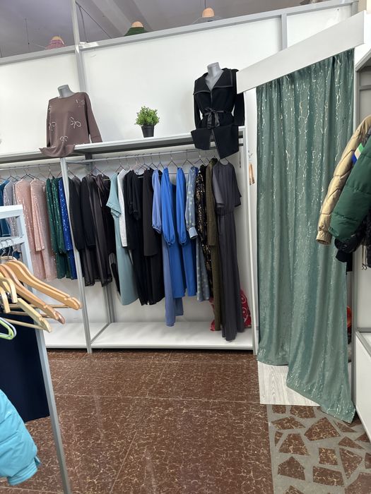 Продам оборудование для магазина.