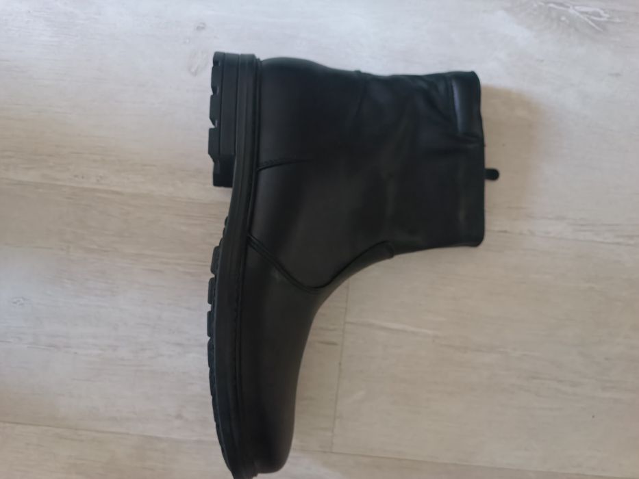 Продам Зимние сапоги