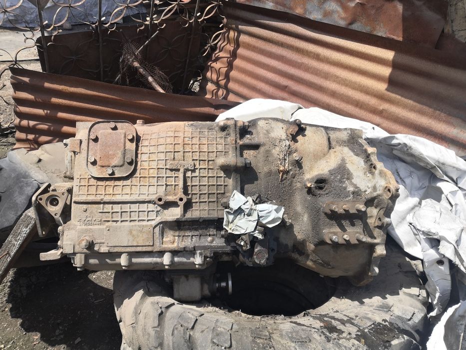 Коробка с делителем на Камаз