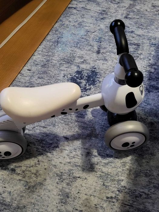 Tricicleta fara pedale