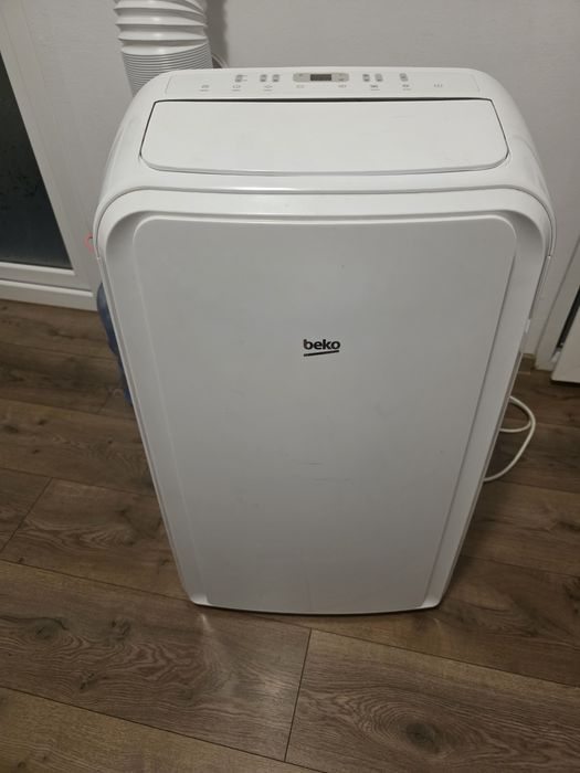 Vândă 2 aparate  aer conditionat portabil  Beko 950 lei și Heinner are garanție 3 anifolosit foarte puțin 1250 lei
