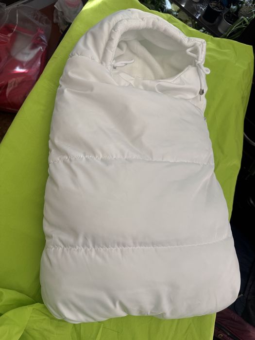 Продам конверт белого цвета