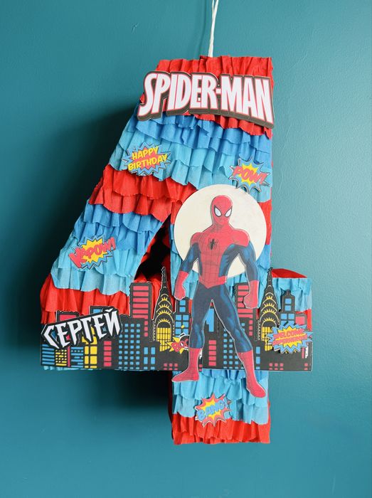 Пинята Спайдермен Спайдърмен Spiderman