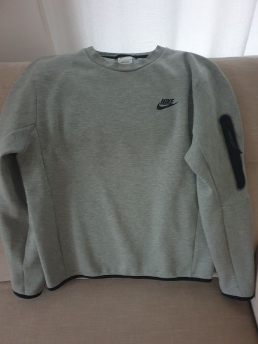 Bluza Nike Tech Fleece barbati, S, stare excelenta
Nike Sportswear
Blu