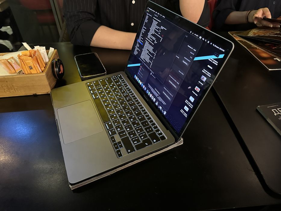 Продаю MacBook air M1