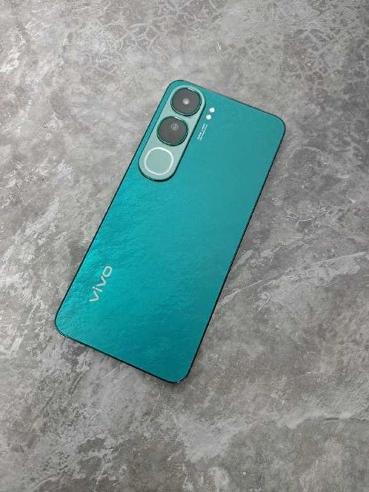 Vivo V40 Lite, 128 гб (896912 г. Кокшетау, ул. Абая 128, 21)