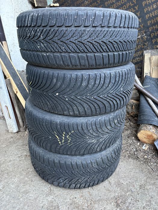 Зимни гуми 225/45 R17